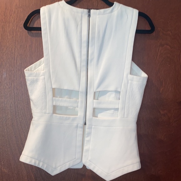 BCBG ivory top with cutout back - Picture 2 of 3
